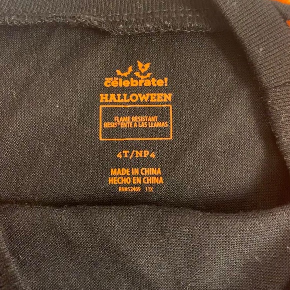 Halloween Matching Family Set Pajamas (3 sets) Skeleton & Candy Glow in the Dark - Picture 2 of 7